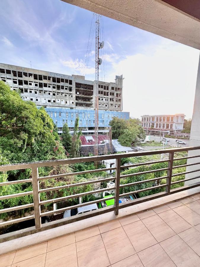 3 Smart Condominium In Cagayan De Oro City Exteriör bild
